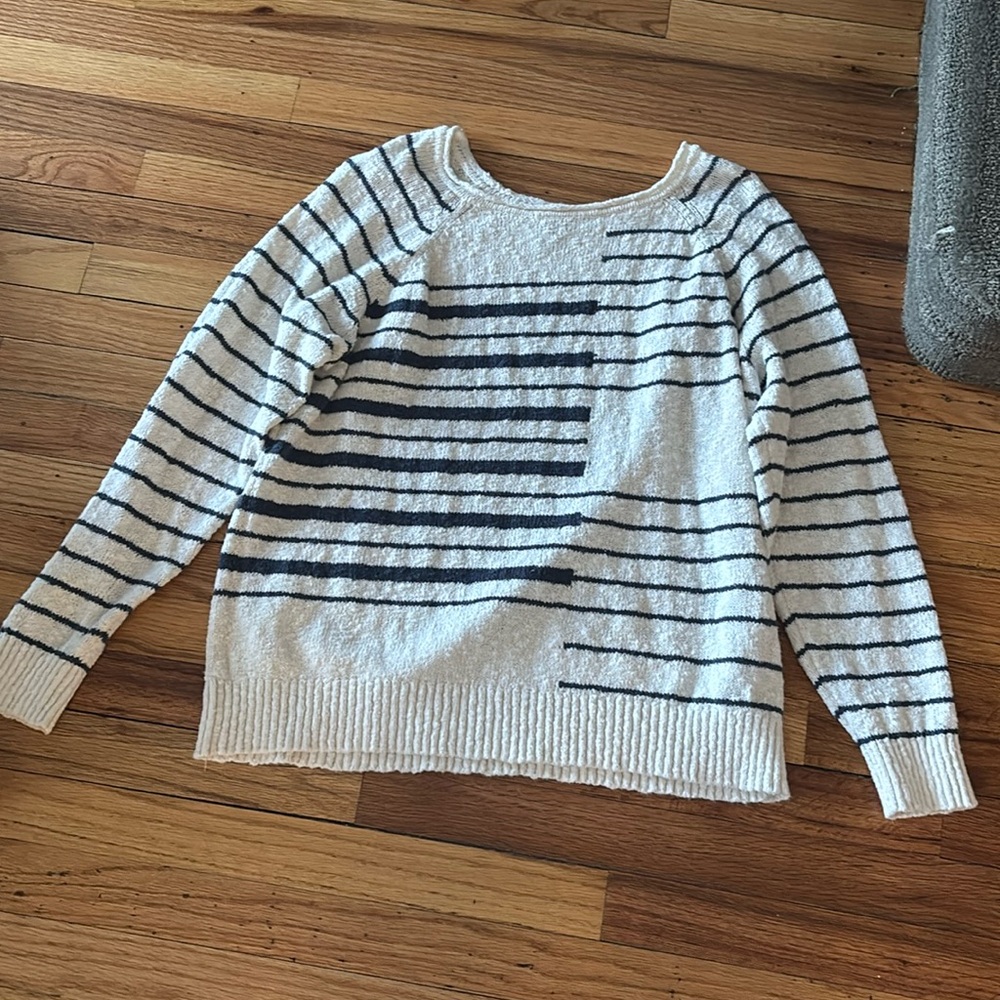 Summer sweater blue and off white
